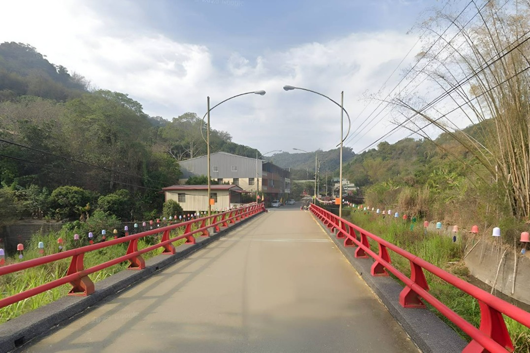 桐林里
